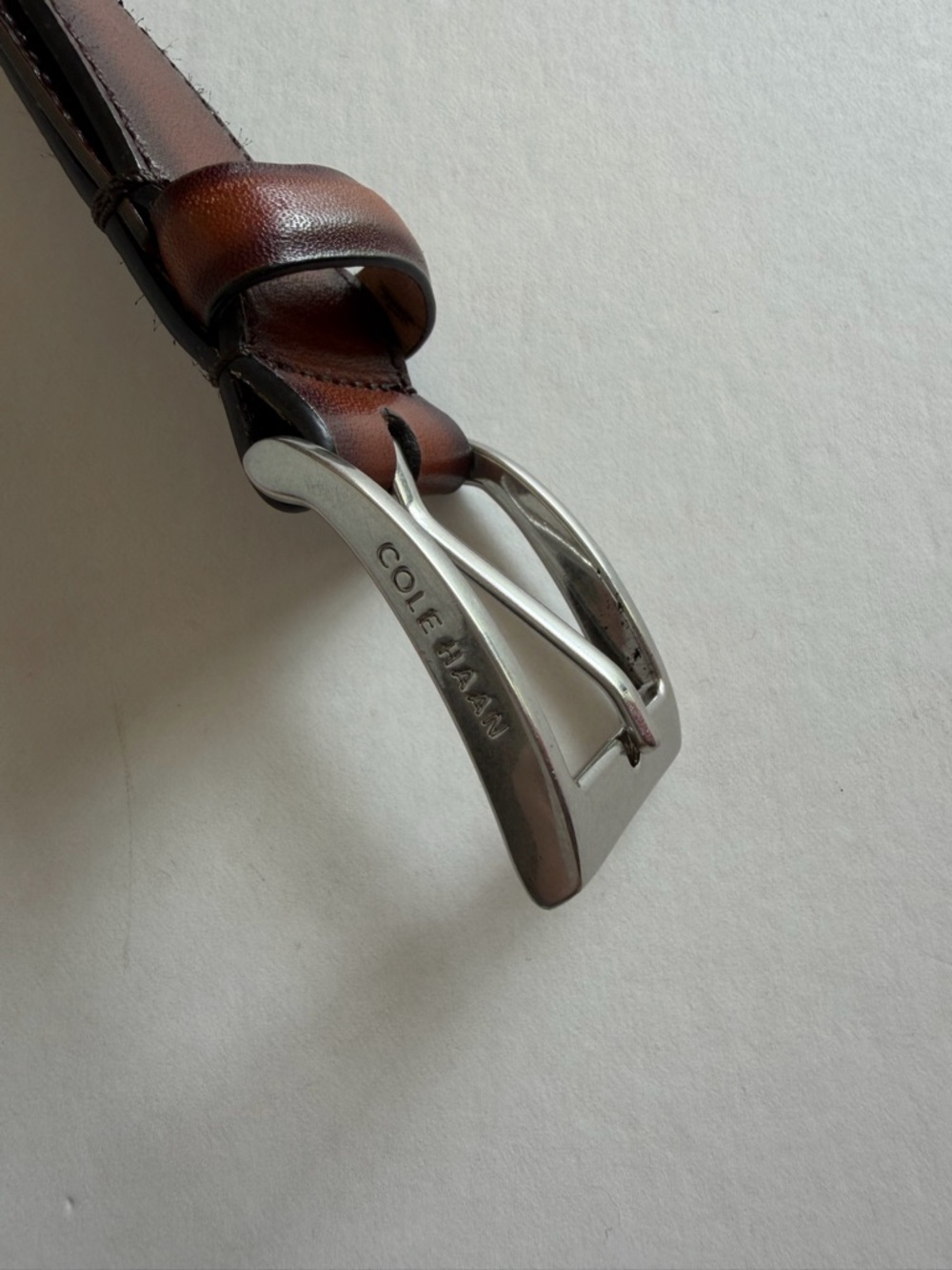 Cole Haan Mens Brown Leather Belt Burnished Stitched Detail - Size 34 - Picture 2 of 7